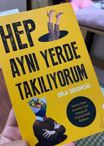 Hep Aynı Yerde Takılıyorum - Dila Selengil