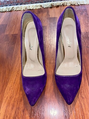 Mor süet stiletto ayakkabı