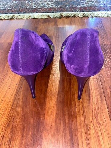 38 Beden Mor süet stiletto ayakkabı