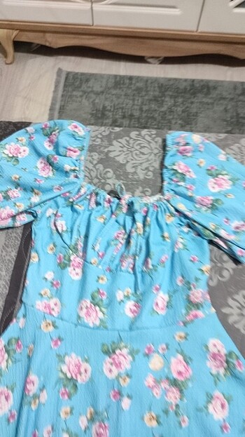 Çiçekli elbise - Görsel 5