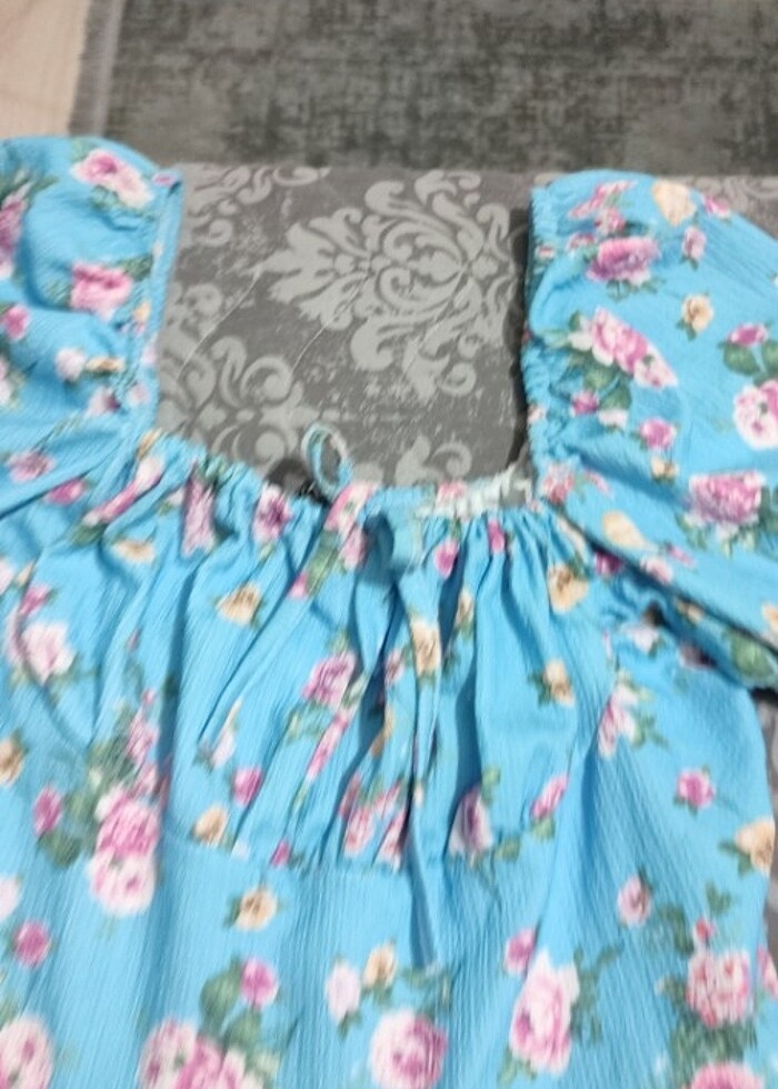 Çiçekli elbise  - Görsel 3