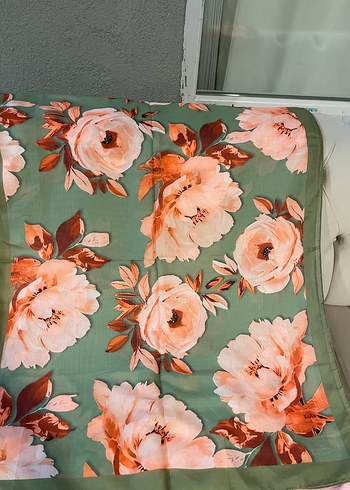 Rengarenk Çiçek Desenli Kadın Şal - Görsel 9