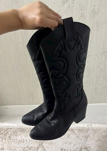 37 Beden Kadın Siyah Deri Dizüstü Botlar