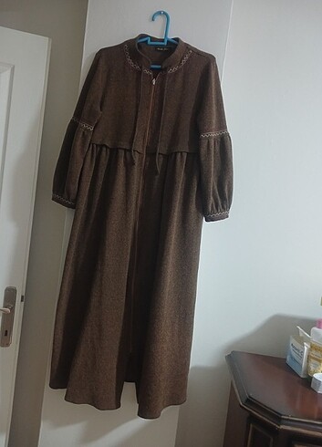 Moda şems marka 42 beden astarsiz.koltuk altı 54 boy125cm