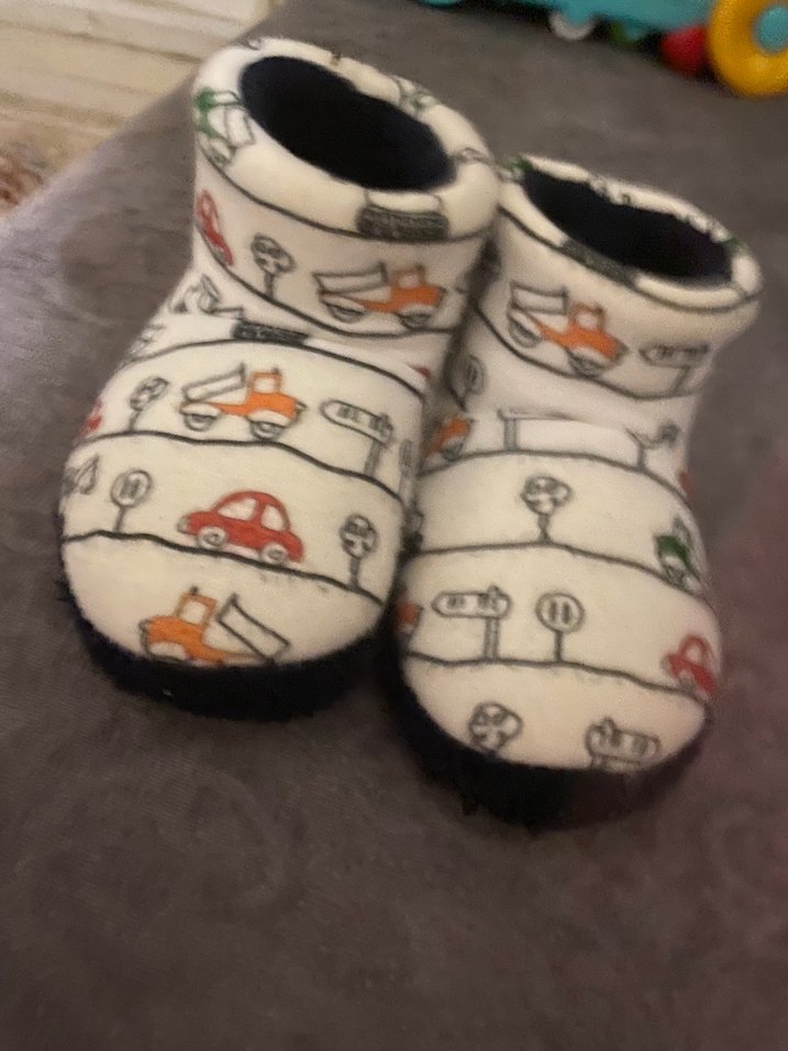 Renkli Baskılı Erkek Çocuk Ev Terliği - Görsel 2