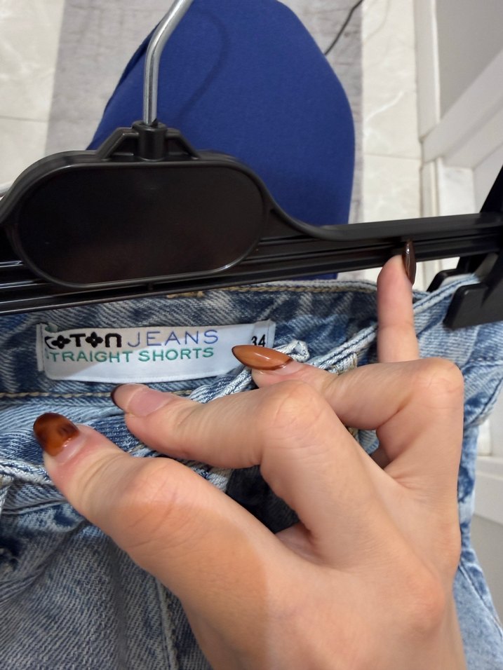 Kadın Mavi Salaş Mini Jean Şort - Görsel 3