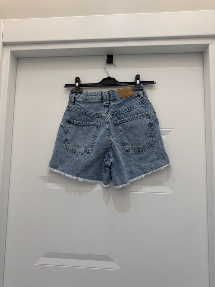 Kadın Mavi Salaş Mini Jean Şort - Görsel 2