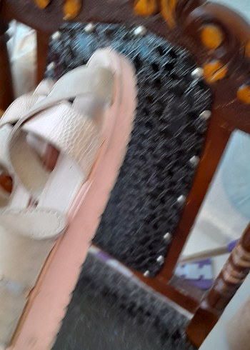 36 Beden kız çocuk sandalet lcwaikiki