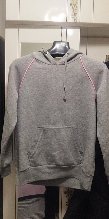 Bayan kapşonlu sweat