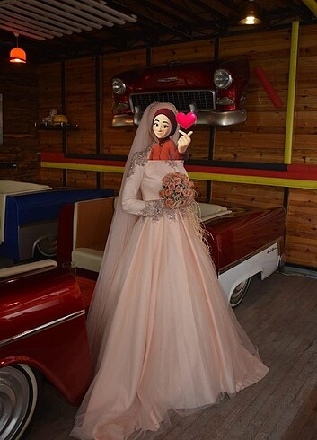 Nisan elbisesi