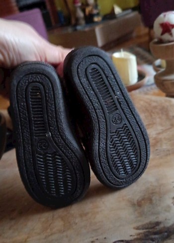 Kız Çocukları İçin Pembe Ekose Yün Terlik - Görsel 6