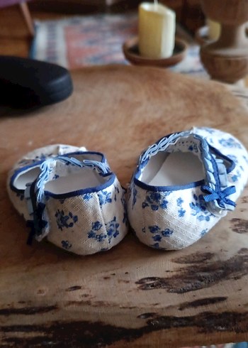 Kız Bebek Mavi Çiçekli Fırfırlı İlk Adım Ayakkabısı - Görsel 4