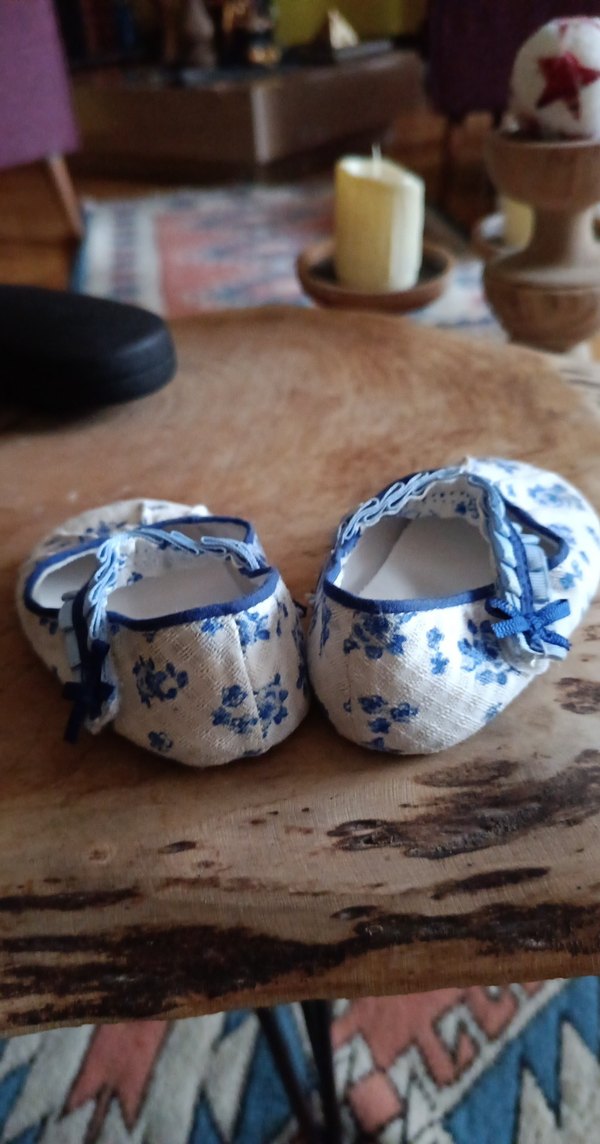 Kız Bebek Mavi Çiçekli Fırfırlı İlk Adım Ayakkabısı - Görsel 4