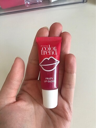 Avon lipgloss