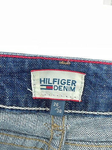 26 Beden mavi Renk Tommy Hilfiger Jean / Kot %70 İndirimli.