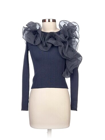 Zara Bluz %70 İndirimli.