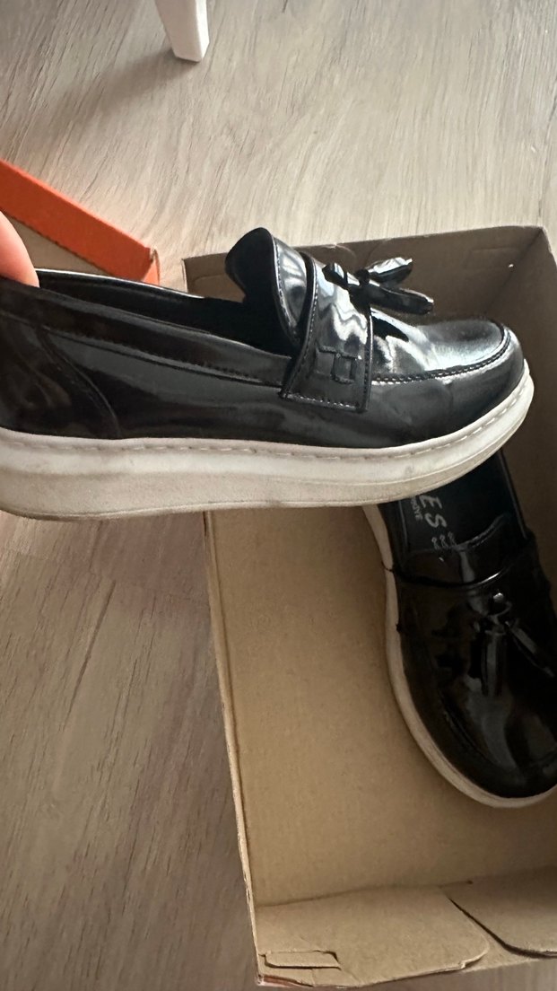 Erkek  Çocuk Siyah Püsküllü Loafer Ayakkabı - Görsel 2