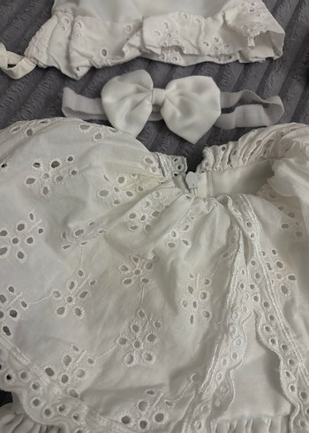 Kız Çocuk Beyaz Dantel Nakışlı mevlüd Elbise Seti - Görsel 5