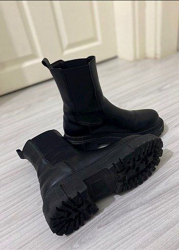Diğer Siyah postal bot