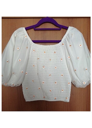 Papatya Nakışlı Crop Bluz