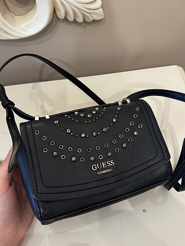 Guess taşlı çanta
