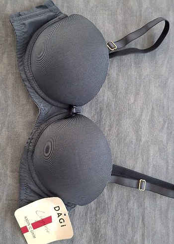 Dagi 70 a dolgulu push up sütyen