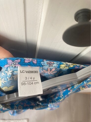 LC Waikiki Çiçekli elbise