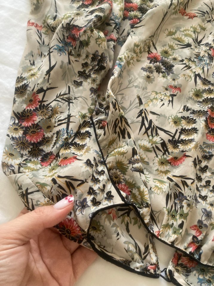 Bluz çiçekli - Görsel 2