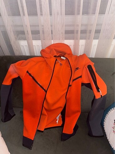 Nike tech fleece