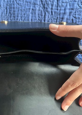 Klasik Siyah Deri Kadın Çanta - Görsel 4