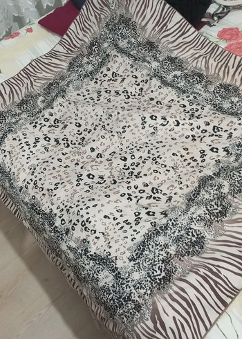Gri Bohem Fırfırlı Kadın Fular