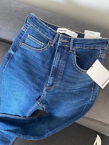 36 Beden lacivert Renk Bershka Jean