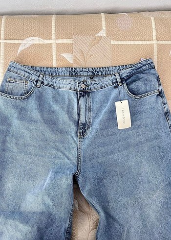 50 Beden Kadın Rahat Kesim Denim Pantolon