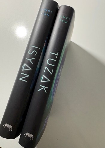 Cindy Pon İsyan ve tuzak - Görsel 3