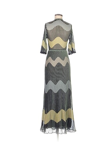 40 Beden Missoni Uzun Elbise %70 İndirimli.