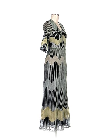 Missoni Missoni Uzun Elbise %70 İndirimli.