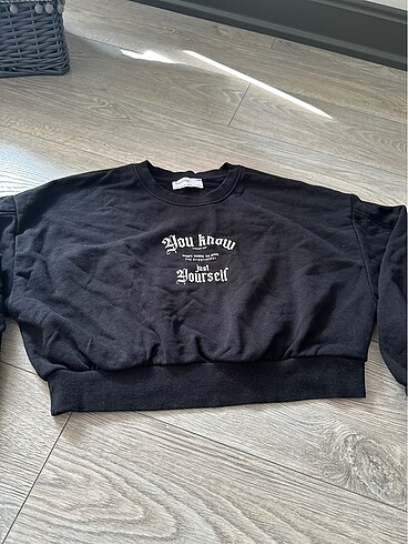 s Beden Bershka kısa sweat