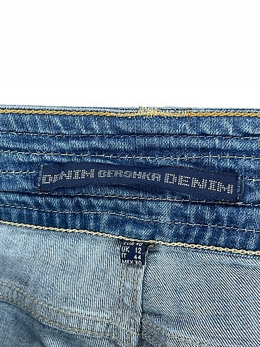 l Beden mavi Renk Bershka Jean / Kot %70 İndirimli.