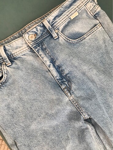32 Beden mavi Renk Mavi Serenay Gold Jean