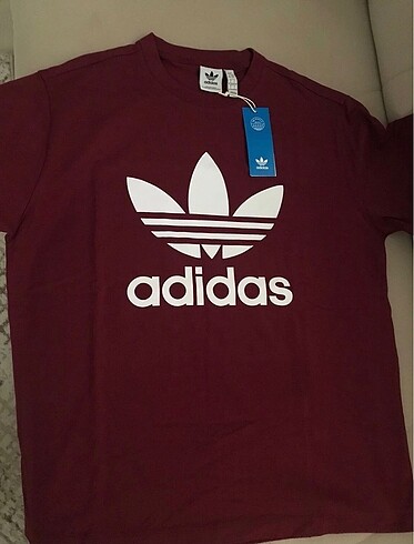 Adidas tshirt