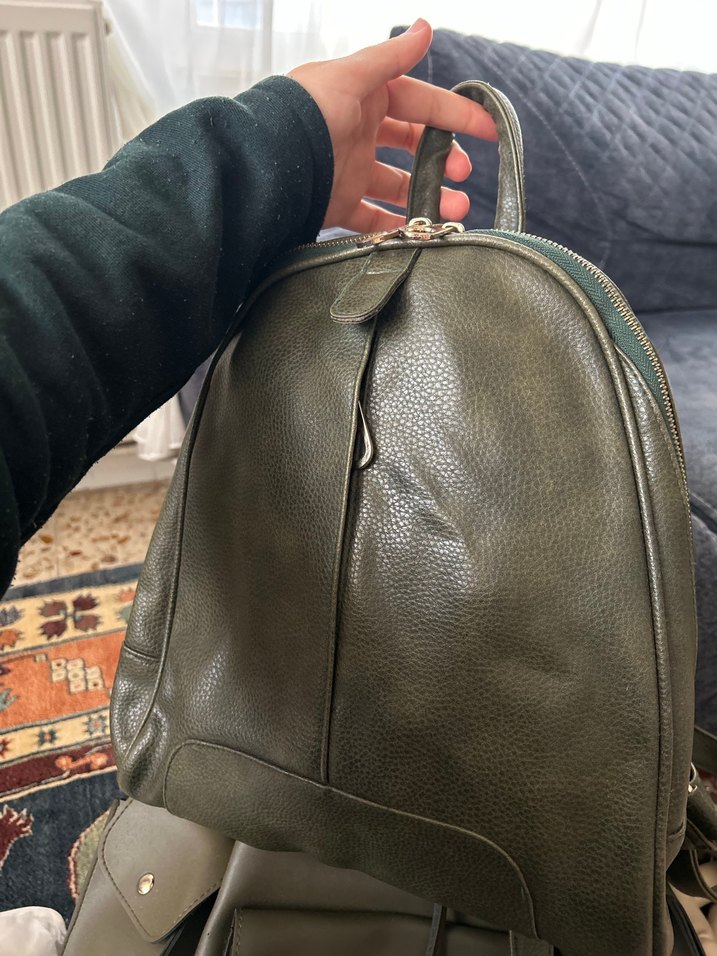 Kadın Hakiki Deri Sırt Çantası - Görsel 5