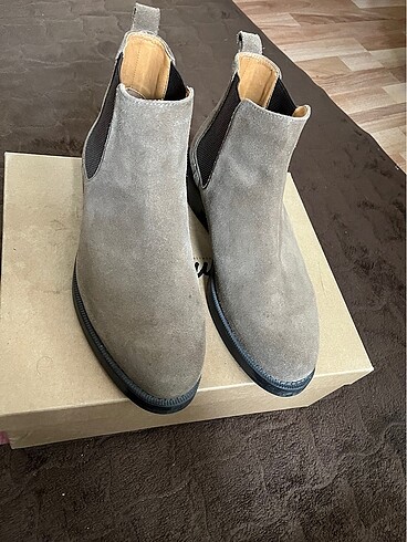 Zara Bot