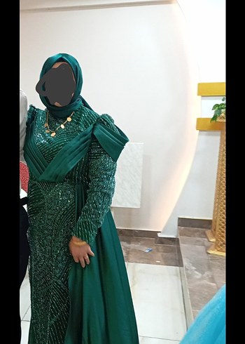 Uzun Kol Drapeli Yeşil Abiye Elbise