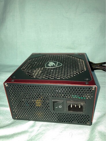 Diğer Cougar Cmx700w 80plus Güç Kaynağı