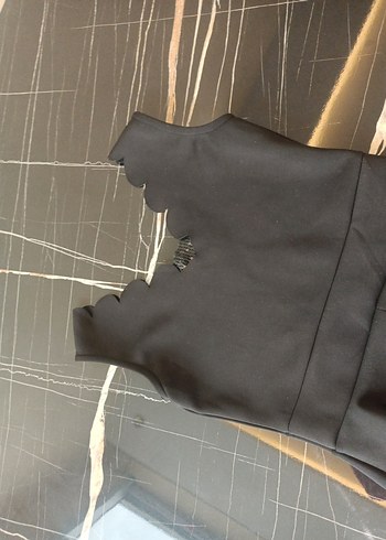 Siyah V Yakalı kısa Elbise - Görsel 3