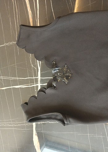 Siyah V Yakalı kısa Elbise - Görsel 4