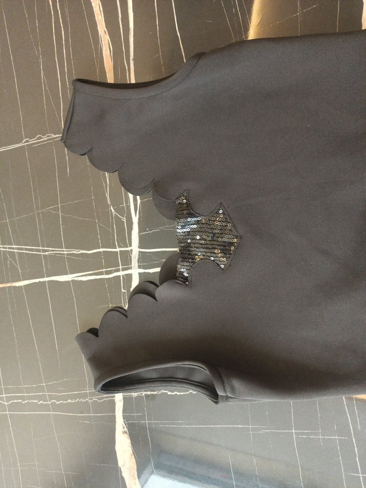 Siyah V Yakalı kısa Elbise - Görsel 4