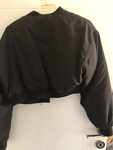 H&M Hm crop bomber ceket