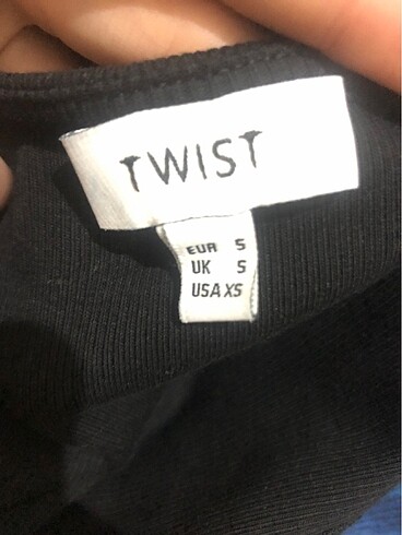 s Beden TWIST crop