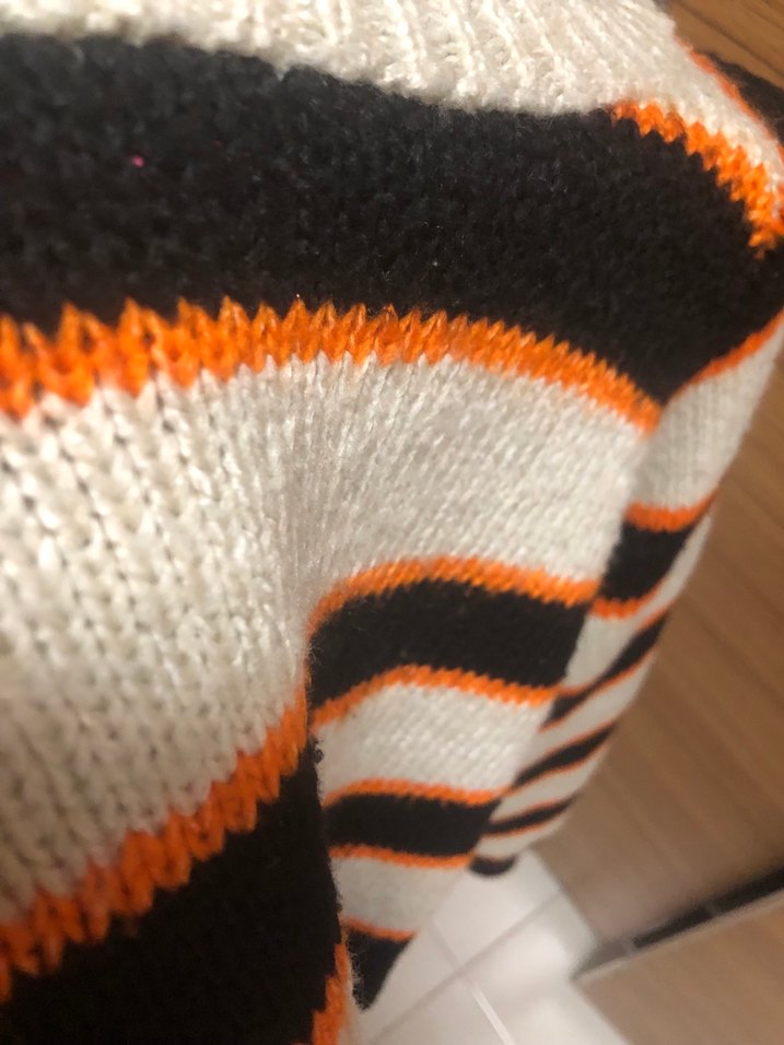 Gri Çizgili Örgü Kadın Kazak - Görsel 4